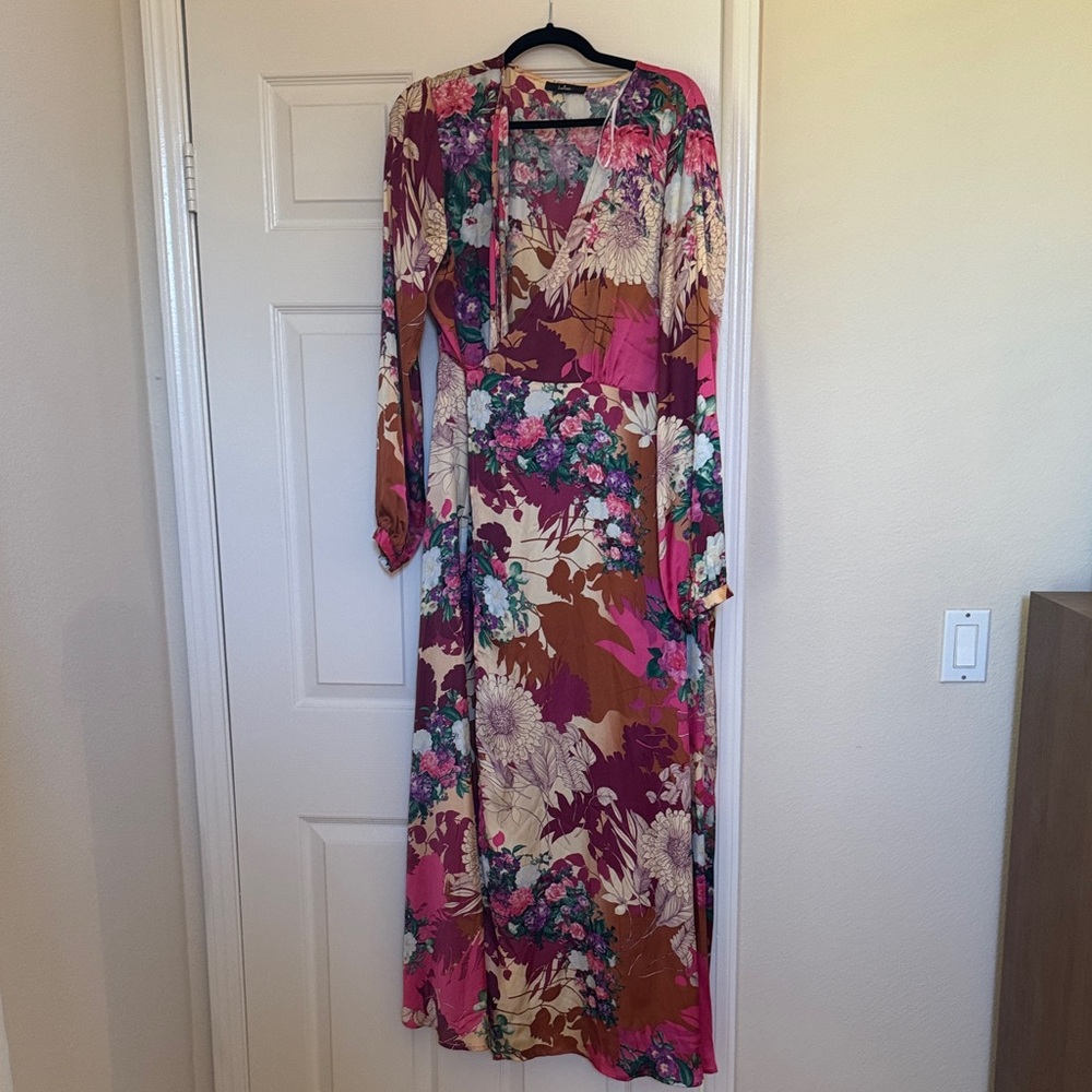 Lulu's Vibrant Floral Long Sleeve Dress